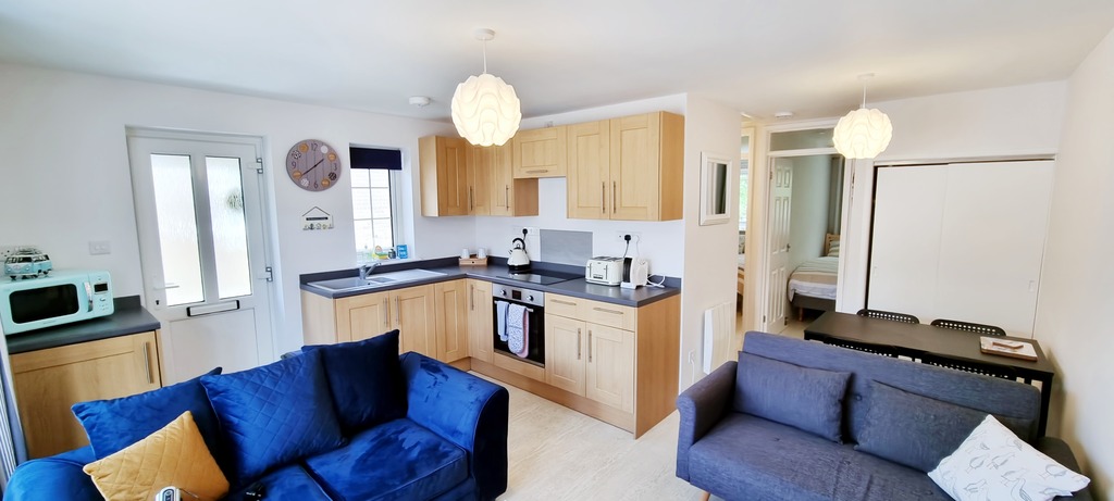 Hedgehogs Home - lounge